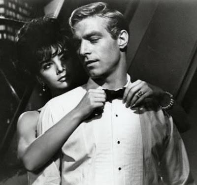 UNA MUJER ESPERA - Delmer Daves