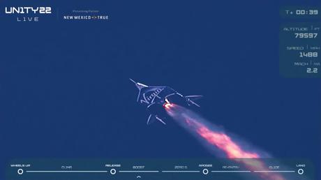 Virgin Galactic completa exitosamente su primer vuelo espacial tripulado