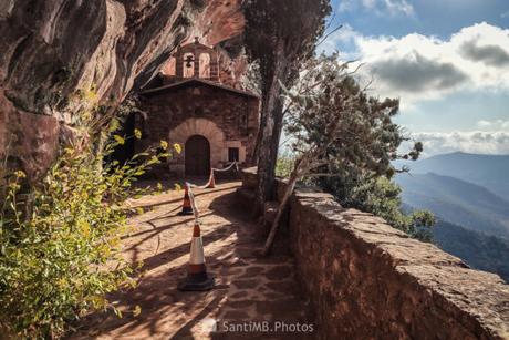 El Camí Natural Muntanyes de Prades pasando por la Ermita de l’Abellera