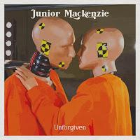 Junior Mackenzie estrena Unforgiven