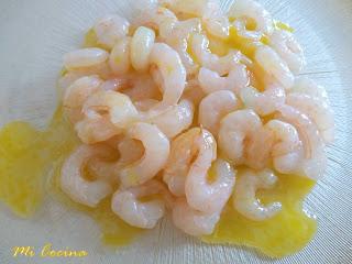 QUISQUILLAS DEL MAR DE ALBORAN CRUDAS ADEREZADAS CON UNA EMULSION DE LIMON Y ACEITE DE OLIVA VIRGEN EXTRA DE RONDA QUISQUILLAS DEL MAR DE ALBORAN CRUDAS ADEREZADAS CON UNA EMULSION DE LIMON Y ACEITE DE OLIVA VIRGEN EXTRA DE RONDA