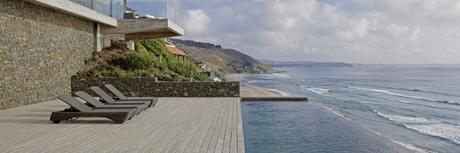 Casa Vanguardista en las Costas del Pacifico Chilenas