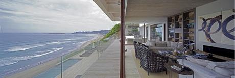 Casa Vanguardista en las Costas del Pacifico Chilenas