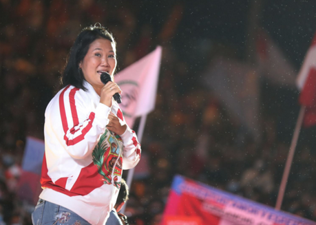 Keiko Fujimori sobre Cuba: «Vive más de 60 años bajo el yugo del comunismo»