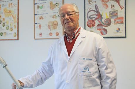 Jesús Algaba, uno de los profesionales sanitarios que personalizará mañana el acto homenaje a fallecidos