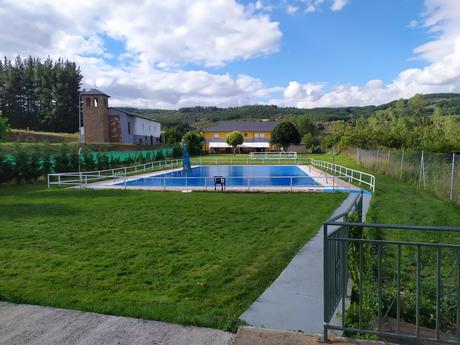 Especial piscinas que no te puedes perder en El Bierzo este verano 12