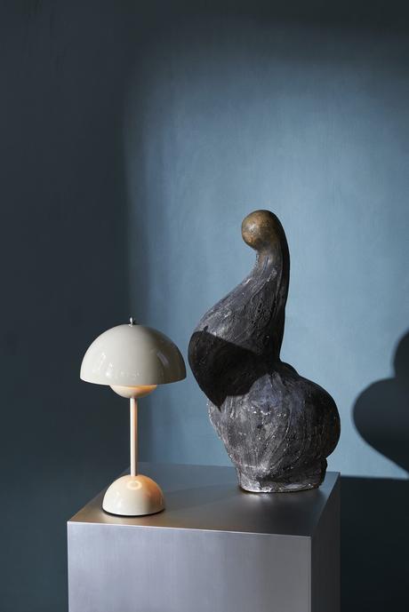 delikatissen Verner Panton dk Verner Panton design lamps scandinavian design rechargeable lamp portable lamp outdoors lamp outdoors decor lámparas recargables lámparas de diseño lámparas portátiles lámparas de exterior Flowerpot lamp diseño nórdico diseño escandinavo diseño danés danish lamps danish design  