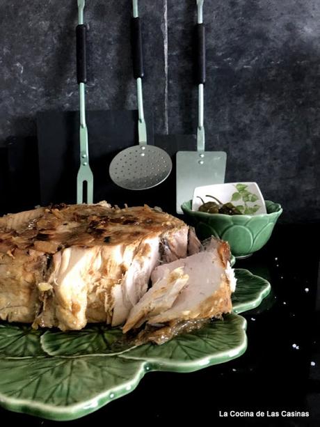 Bonito del Cantábrico Asado y Salsa de Tomate con Albahaca Bonito del Cantábrico Asado y Salsa de Tomate con Albahaca
