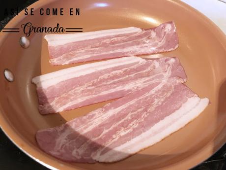 Paté de gambones y palitos de cangrejo/ Paté de queso, nueces, bacon y arándanos