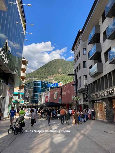 Zona comercial en Andorra la Vella