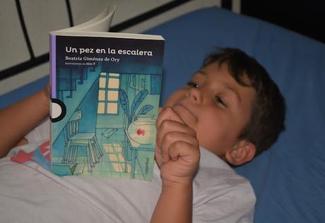 Un pez en la escalera. Beatriz Giménez de Ory. Ed. Lo que leo. Un pez en la escalera. Beatriz Giménez de Ory. Ed. Lo que leo.