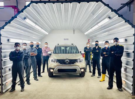 EN TAN SOLO TRES AÑOS RENAULT PROCESA SU AUTO 10.000 EN EL PDI DE TULCÁN