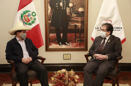 Presidente electo Pedro Castillo se reúne con contralor
