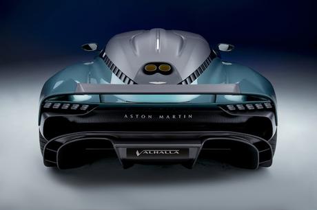 Aston Martin lanzó el hyperdeportivo Valhalla, basado en el próximo auto que usará James Bond.