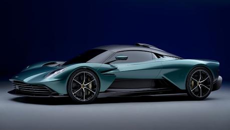 Aston Martin lanzó el hyperdeportivo Valhalla, basado en el próximo auto que usará James Bond.