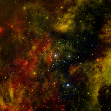 El impresionante cúmulo de estrellas Cygnus OB2