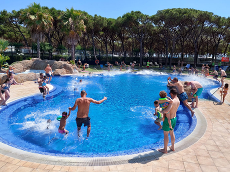 El Camping Bella Terra se suma al ‘Mulla’t per l’esclerosi múltiple’