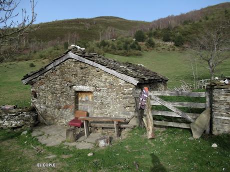 Renorios (Coto Beyo)-El Cuitu la Texera-Xurbíu-El Mayéu la Boya