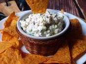 Nachos queso ensalada manzana