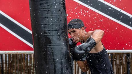 Boxeador refugiado Eldric Sella no puede regresar a Trinidad y Tobago y la Acnur busca un nuevo país