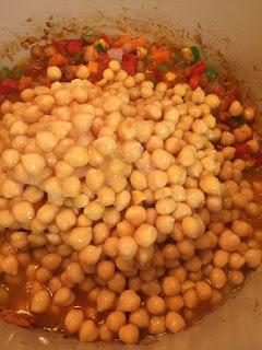GARBANZOS CON HORTALIZAS.