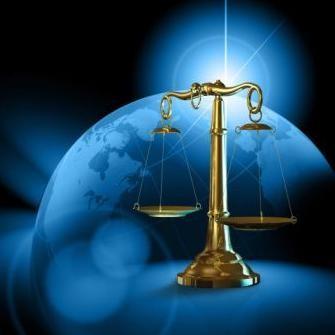 Leyes y variables: determinantes en el universo Leyes y variables: determinantes en el universo