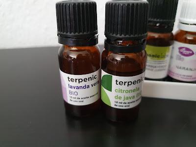 Aceites esenciales de citronela y de lavanda