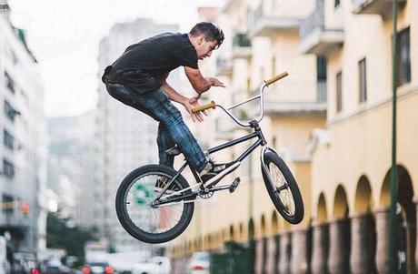 Roban bicicleta del venezolano Edy Alviarez en la Villa Olímpica de Tokio 2020