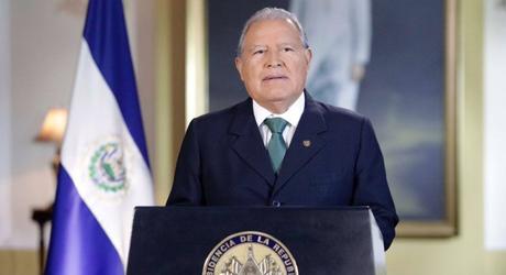 El Salvador: Ordenan detención del expresidente Salvador Sánchez Cerén