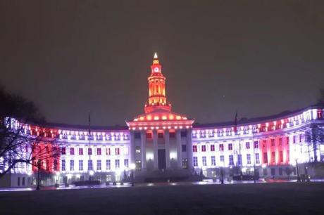 Colores de la bandera peruana se lucieron en lugares emblemáticos de todo el mundo