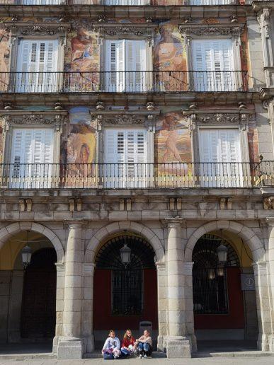 Los frescos de la Casa de la Panadería en la Plaza Mayor de Madrid