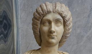 Julia Domna en Mujeres Malditas