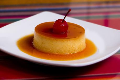 Flan de huevo y galletas María