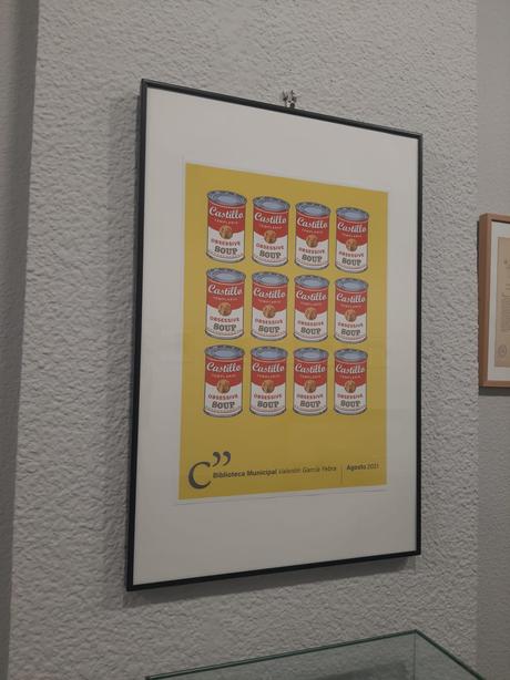 La cartelería del Castillo de los Templarios sirve como inspiración para una nueva exposición en La Biblioteca de Ponferrada 13