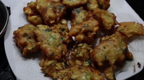 Ponemos el calabacín y lo sofreímos en una sartén