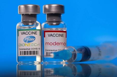 OMS: “Es incomprensible la decisión de Pfizer y Moderna en aumentar el precio de sus vacunas contra la Covid-19”