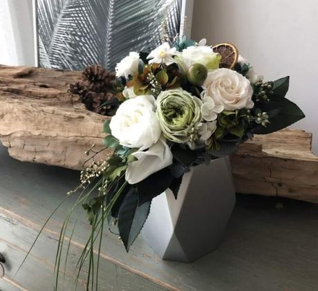 Ideas para decorar eventos especiales con centros de flores 6