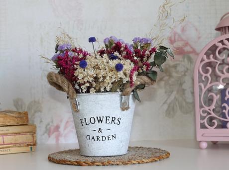 Ideas para decorar eventos especiales con centros de flores 4