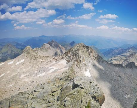 Tuc de Mulleres (3.009 m.) desde la Besurta