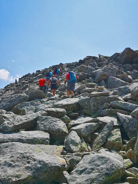 Tuc de Mulleres (3.009 m.) desde la Besurta Tuc de Mulleres (3.009 m.) desde la Besurta