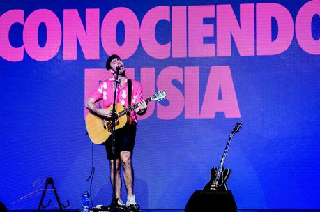 Y Conociendo Rusia llegó a España