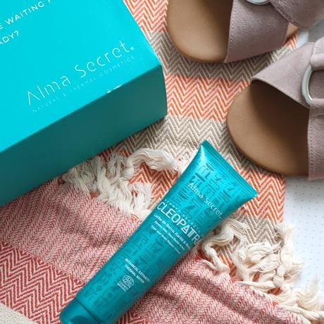 Pies perfectos todo el verano con CLEOPATRA, de Alma Secret