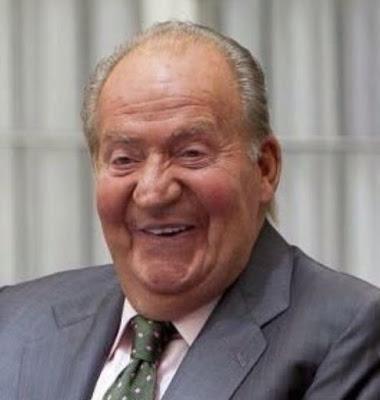 La exaltación de la dictadura. ¿De qué se ríe el Emérito? Y... deportista españoles anti Vox en las Olimpiadas de Tokio.