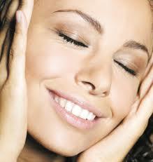 Básicos: La base de maquillaje Básicos: La base de maquillaje