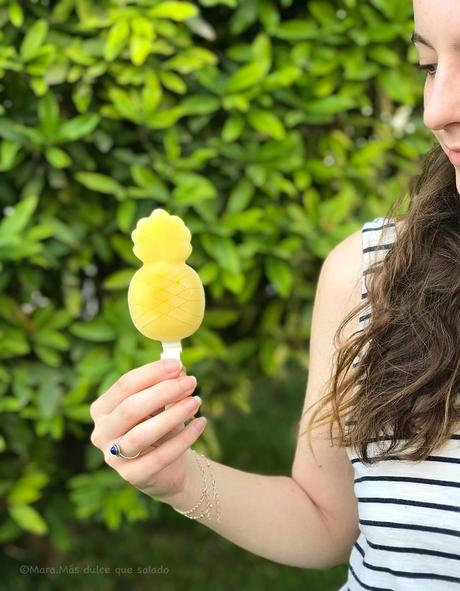 Polos de piña y coco Polos de piña y coco
