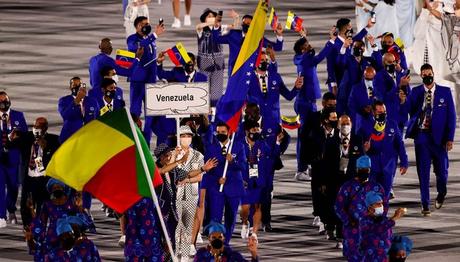 Delegación venezolana que participó en Tokio 2020 llegó al país