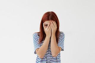 LA TIMIDEZ O MIEDO A SER DESCUBIERTOS LA TIMIDEZ O MIEDO A SER DESCUBIERTOS