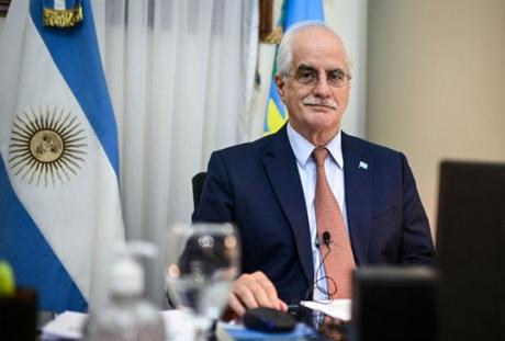 JORGE TAIANA, DE DEFENSA, NADA; QUIZÁS EL BOMBAZO QUE PUSO EN 1975 MATANDO A 5 PERSONAS, SEA PARTE DEL MÉRITO PARA SER MINISTRO