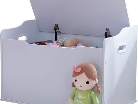 Baúl de madera para juguetes