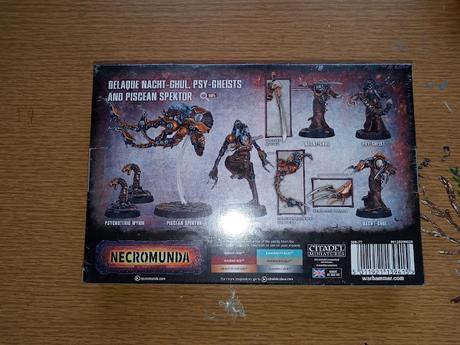 Foto reseña de la caja de refuerzos de los Delaque